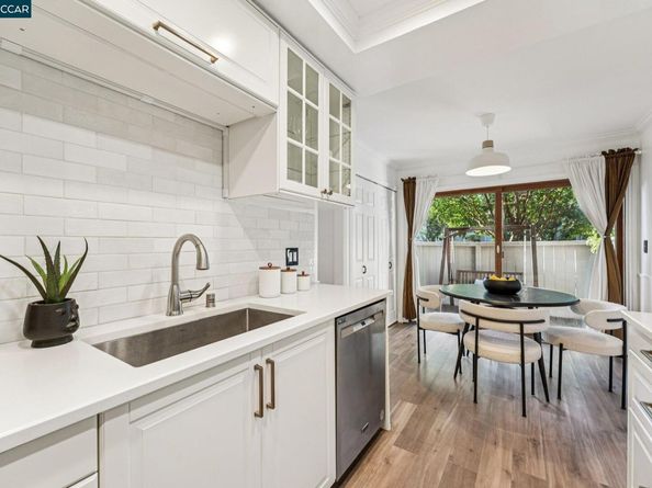 1400 Camino Peral, Moraga CA 94556