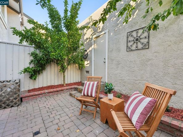 1400 Camino Peral, Moraga CA 94556