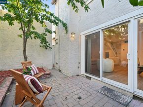 1400 Camino Peral, Moraga CA 94556