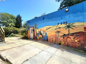 2110 Ashby Ave, Berkeley CA 94705
