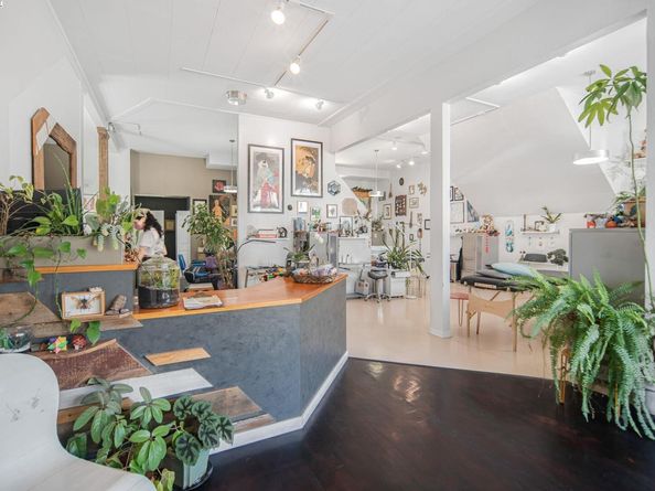 2110 Ashby Ave, Berkeley CA 94705