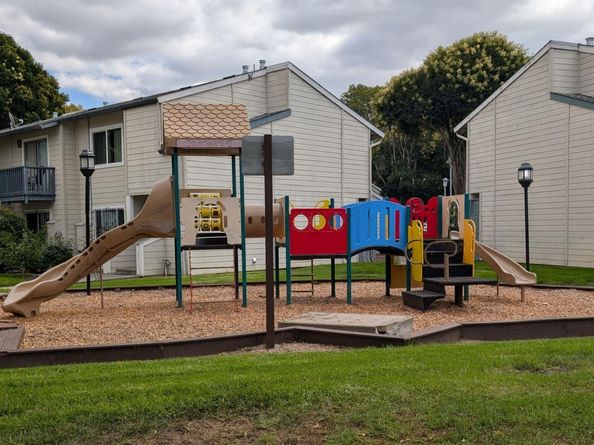 4100 Aquarius Cir, Union City CA 94587