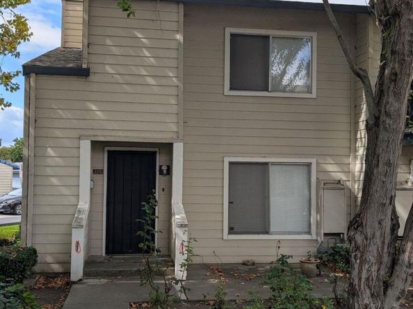 4100 Aquarius Cir, Union City CA 94587