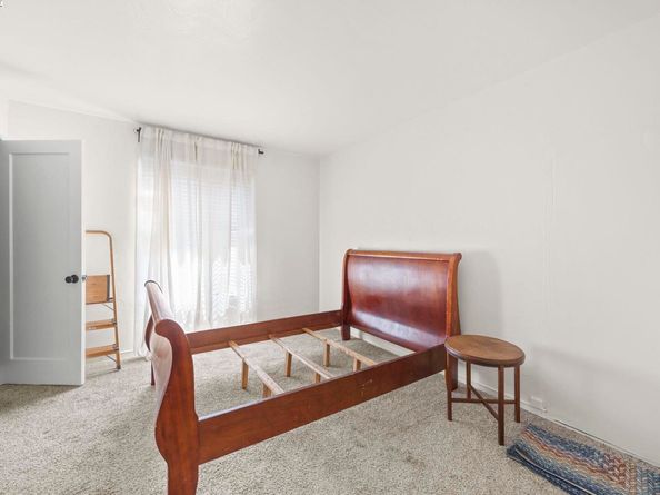 2790 Sacramento St, Berkeley CA 94702