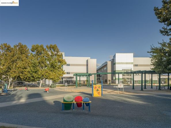 4153 Clarinbridge Cir, Dublin CA 94568
