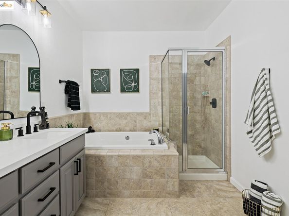 4153 Clarinbridge Cir, Dublin CA 94568