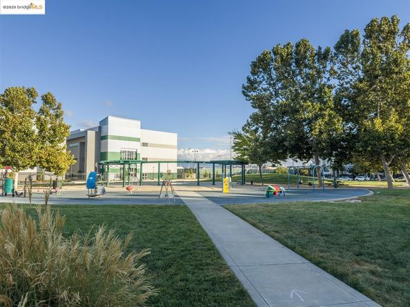 4153 Clarinbridge Cir, Dublin CA 94568