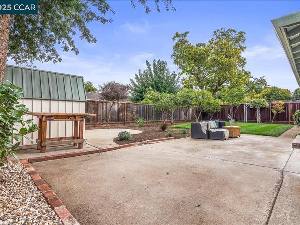 4081 Salem St, Concord CA 94521