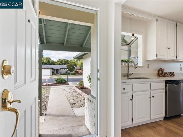 4081 Salem St, Concord CA 94521