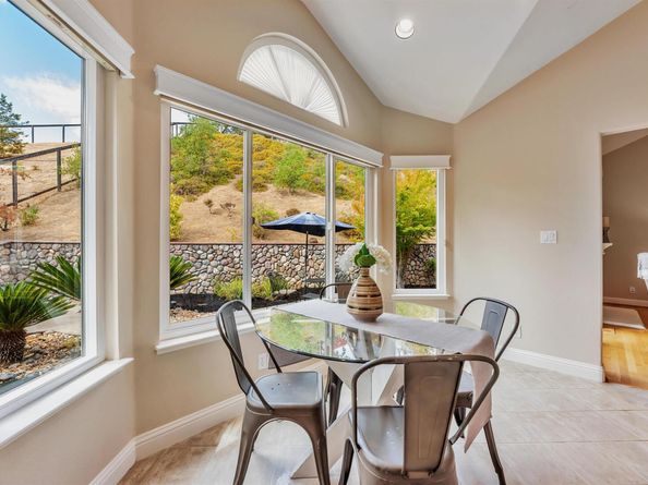 1169 Sunrise Ridge Dr, Lafayette CA 94549