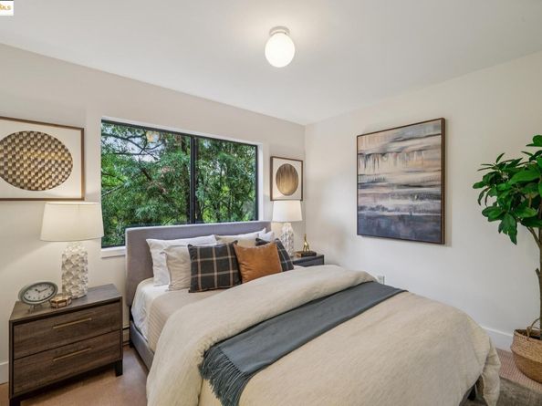 139 Del Mar Ave, Berkeley CA 94708