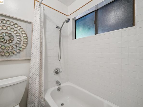 139 Del Mar Ave, Berkeley CA 94708