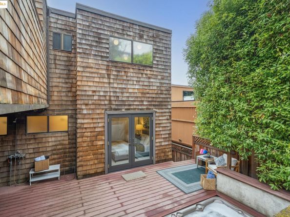 139 Del Mar Ave, Berkeley CA 94708