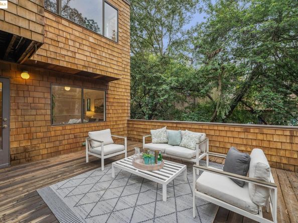 139 Del Mar Ave, Berkeley CA 94708