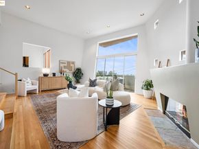 6590 Oakwood Dr, Oakland CA 94611