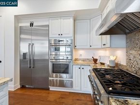 28 Vista Del Orinda, Orinda CA 94563