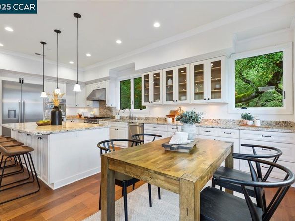 28 Vista Del Orinda, Orinda CA 94563
