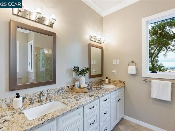 28 Vista Del Orinda, Orinda CA 94563
