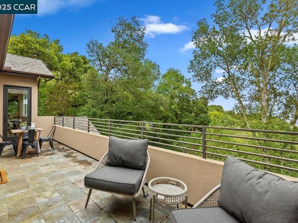 28 Vista Del Orinda, Orinda CA 94563