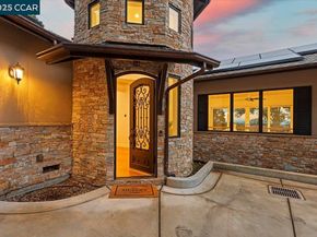 28 Vista Del Orinda, Orinda CA 94563