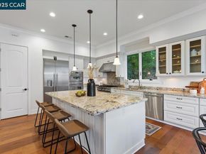 28 Vista Del Orinda, Orinda CA 94563