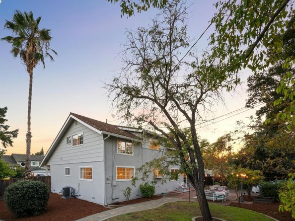 1271 Hookston Road, Concord CA 94518