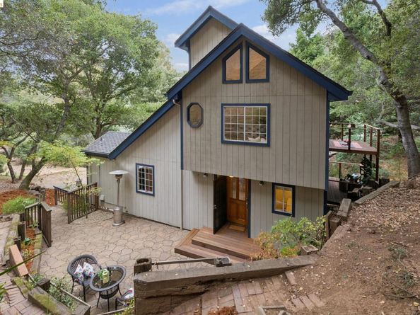 5250 Leona Street, Oakland CA 94619
