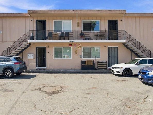 10582 Topanga Dr, Oakland CA 94603