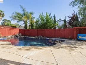 5689 Mollie Cir, Livermore CA 94551