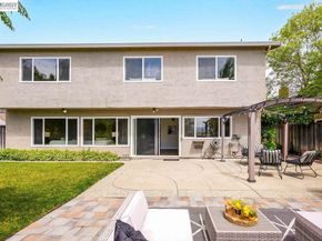 8135 Merion Dr, Newark CA 94560