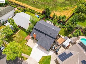 8135 Merion Dr, Newark CA 94560