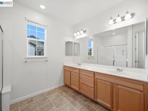 1505 Sylvia St, Hayward CA 94545