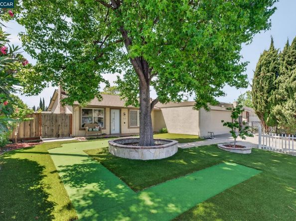 1513 Rue Avati, San Jose CA 95131