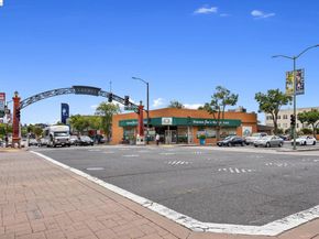 3872 35Th Ave, Oakland CA 94619