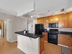 555 Pierce St 526, Albany CA 94706