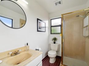 892 Laurel Street, Alameda CA 94501