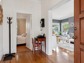 892 Laurel Street, Alameda CA 94501