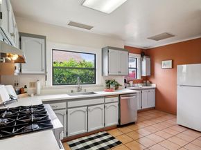 892 Laurel Street, Alameda CA 94501