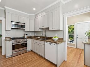 1233 Carleton St, Berkeley CA 94702