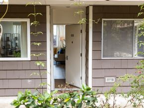 2601 College Ave 108, Berkeley CA 94704