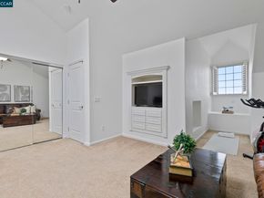 4483 Brannigan St, Dublin CA 94568
