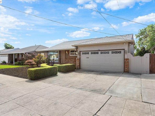 831 Casanova Dr, San Leandro CA 94578