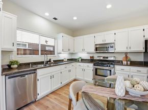 1085 La Brea Ter, Union City CA 94587