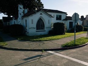 5685 Carberry Ave, Oakland CA 94609