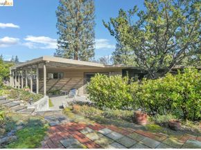 558 Lakewood Cir, Walnut Creek CA 94598