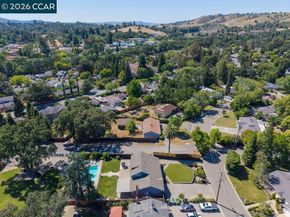 102 Belgian Dr, Danville CA 94526