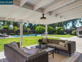 102 Belgian Dr, Danville CA 94526
