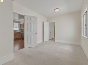 340 Foothill Blvd, Oakland CA 94606