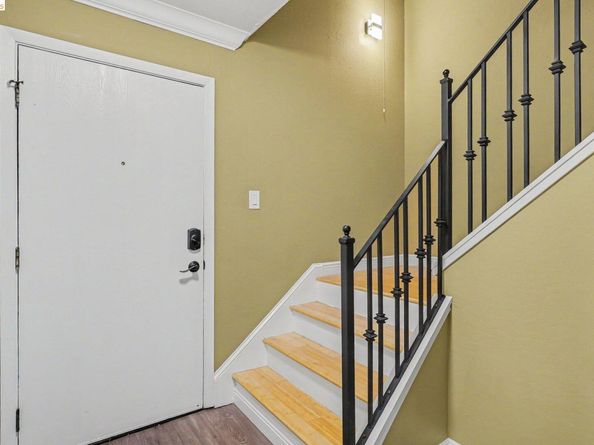 1152 Maywood, Martinez CA 94553