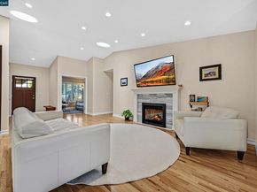 8 Bath Ct, San Ramon CA 94583